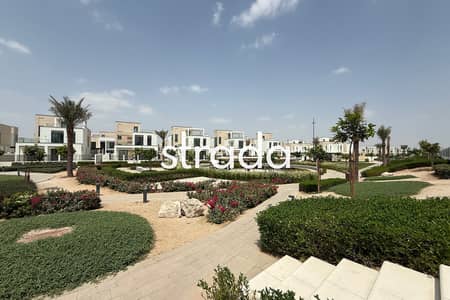 4 Bedroom Villa for Rent in Arabian Ranches 3, Dubai - Central Park Backing | Close to Pool | Available