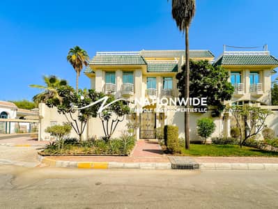 6 Bedroom Villa for Rent in Al Khalidiyah, Abu Dhabi - Upcoming Gem | Stylish 6BR | Convenient Location