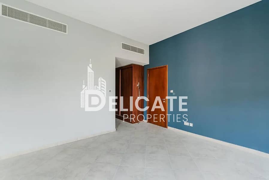 6 Bedroom 2. jpg