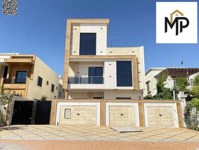 6 Bedroom Villa for Sale in Al Amerah, Ajman - batch_796733293-1066x800. jpg