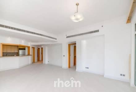 3 Bedroom Flat for Rent in Palm Jumeirah, Dubai - Vacant | Upgraded 3BR | Type C Unit