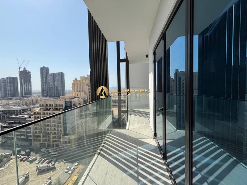 Spacious Apartment | with best ammenities | Road view - Image 5