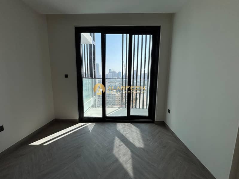 Spacious Apartment | with best ammenities | Road view - Image 17