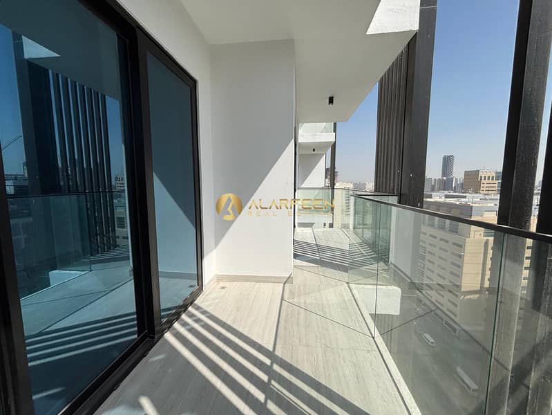 Spacious Apartment | with best ammenities | Road view - Image 22