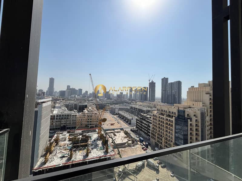 Spacious Apartment | with best ammenities | Road view - Image 24