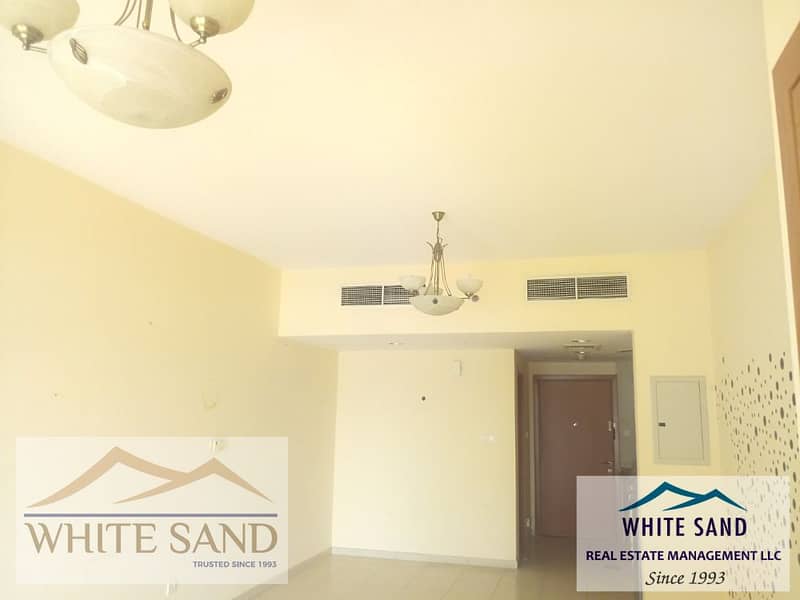 4 Light Fixtures