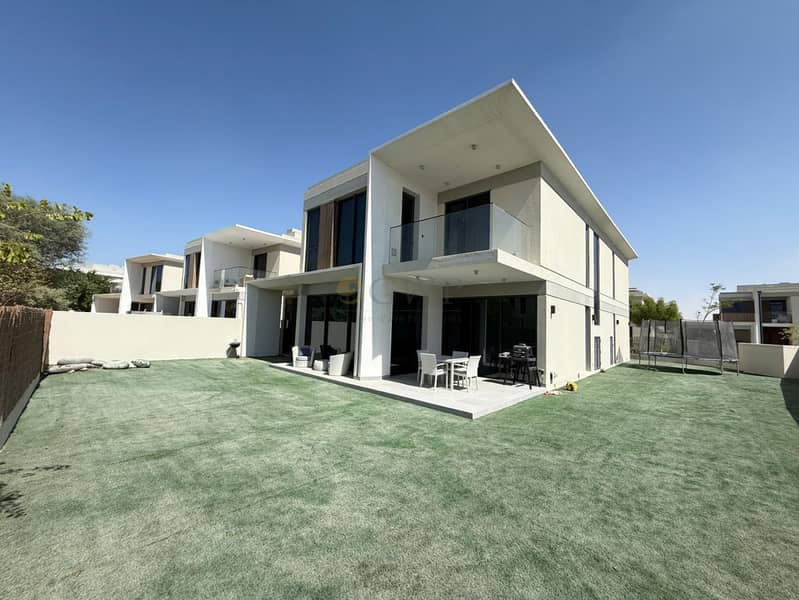 Exclusive|Corner|Large Plot|Park View|Garden Suite
