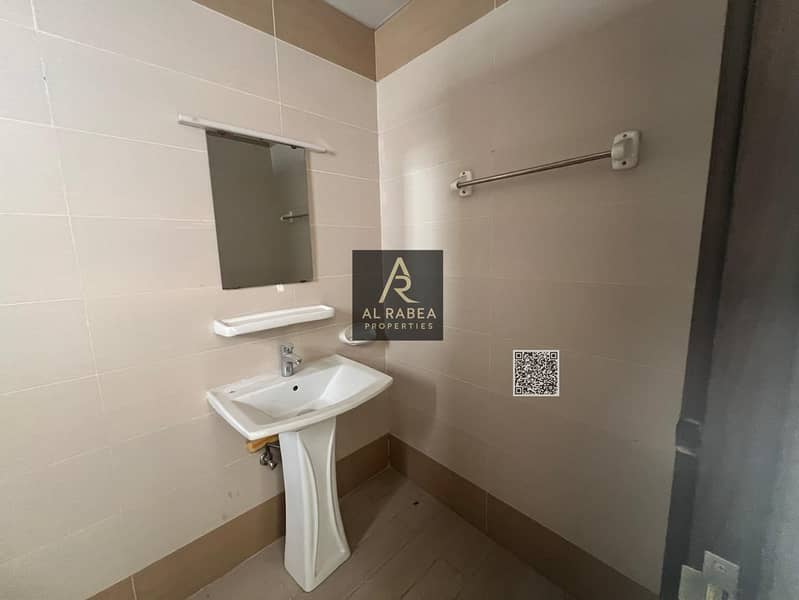 17 6aacd297-c7f3-4f8e-a05c-7d5d7622749b. jpg