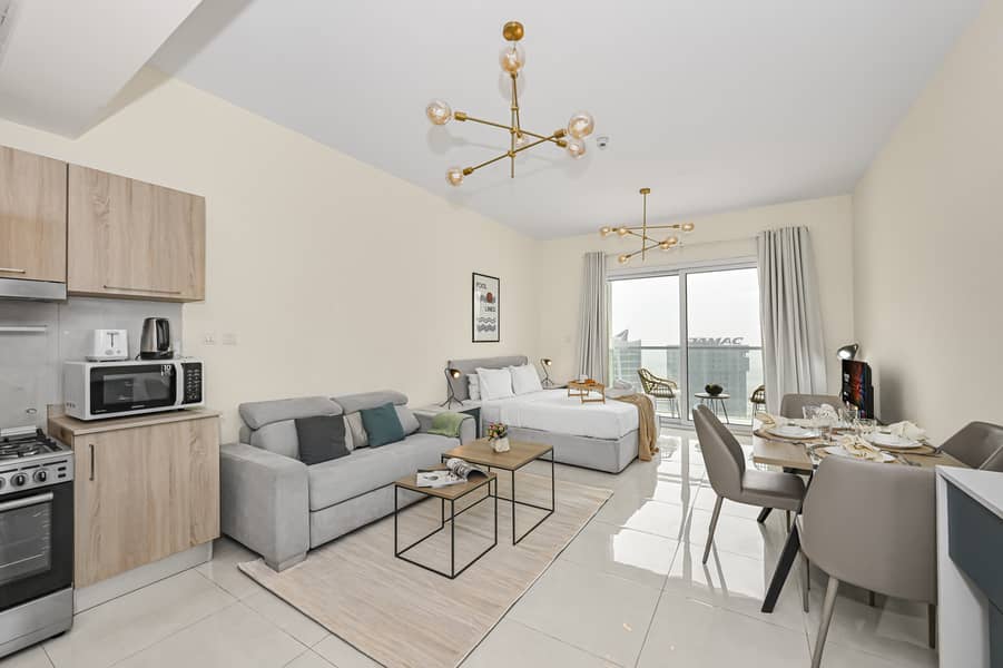 Chic Studio in Downtown | Balcony with a View | Spacious & Fully Equipped