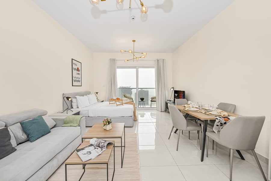 Chic Studio in Downtown | Balcony with a View | Spacious & Fully Equipped - Image 7