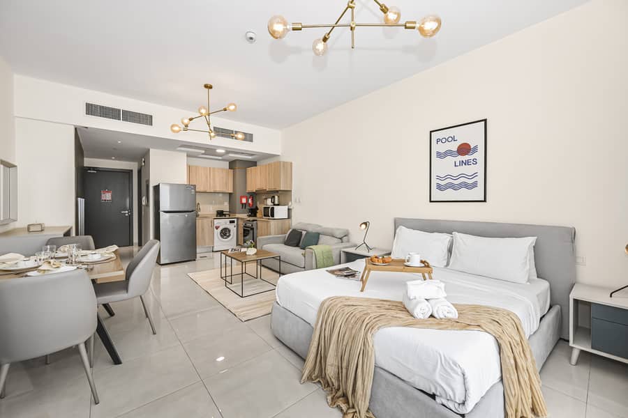 Chic Studio in Downtown | Balcony with a View | Spacious & Fully Equipped - Image 11