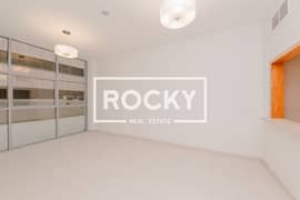 شقة في بناية اس ار جي،الرفاعة،بر دبي 1 غرفة 72000 درهم - 6102762