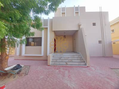 فیلا 5 غرف نوم للايجار في الدراري، الشارقة - 20250928_162816. jpg
