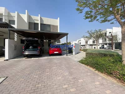 3 Bedroom Townhouse for Rent in DAMAC Hills 2 (Akoya by DAMAC), Dubai - Unfurnished | End Corner | Huge Plot