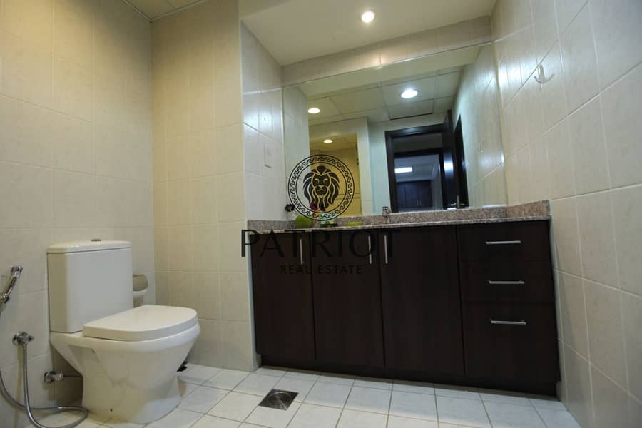 6 Churchill tower 1BR photo 25. jpg