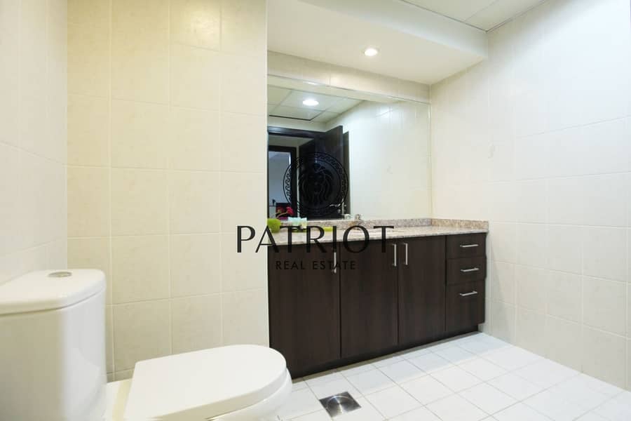 15 Churchill tower 1BR photo 24. jpg