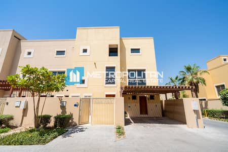 4 Bedroom Townhouse for Sale in Al Raha Gardens, Abu Dhabi - Single Row| 4BR+Drivers Room|Terrace/Patio| Resale