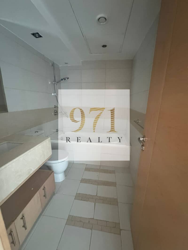 11 BATH. jpeg