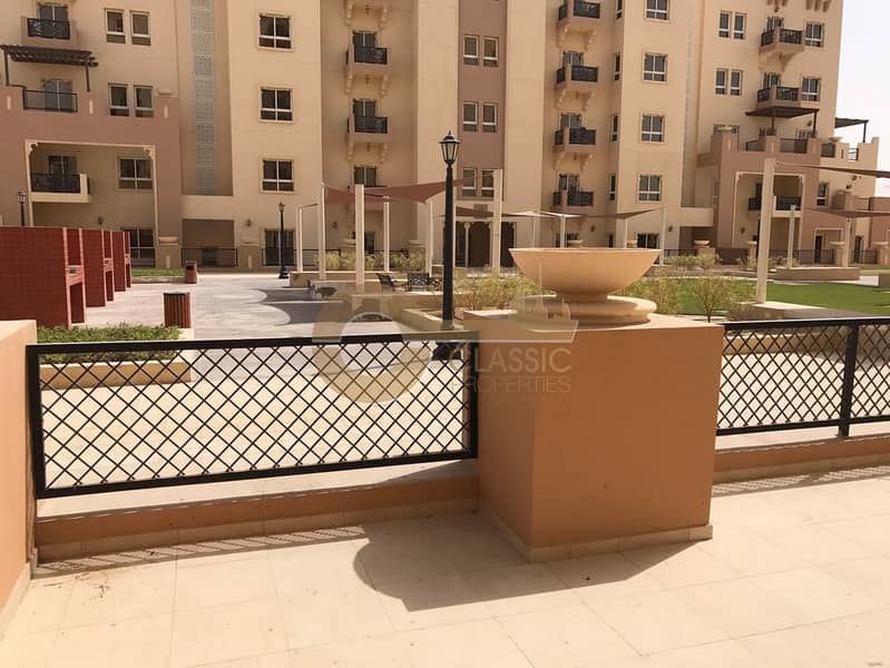 8 1bed podium terrace (3). jpg