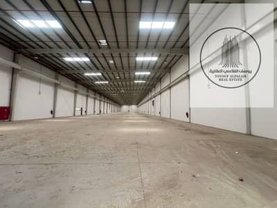 مستودع  للايجار في صناعية الصجعة، الشارقة - 3f643865-2090-416d-9d42-c0f6a034fd05. jpg
