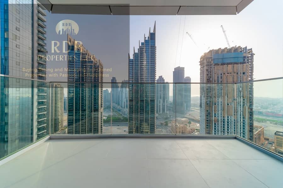 29 master bedroom balcony view. jpg