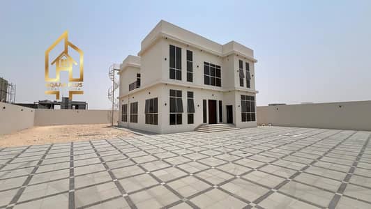 فیلا 5 غرف نوم للايجار في العوير، دبي - IMG-20250930-WA0065. jpg