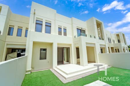 4 Bedroom Townhouse for Rent in Reem, Dubai - Modern Layout | Open kitchen | Type G