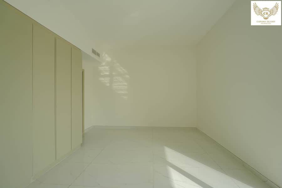 10 DIL09359. jpg
