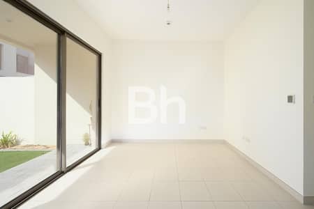 3 Bedroom Villa for Rent in Dubai South, Dubai - Vacant | Landscaped | Middle Unit | Exclusive