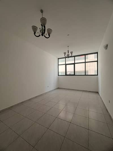 阿布-沙加拉， 夏尔迦 2 卧室公寓待租 - IMG-20250930-WA0881. jpg