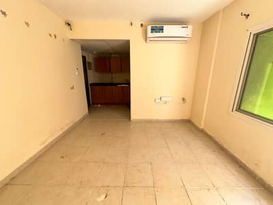 استوديو  للايجار في الغوير، الشارقة - IMG-20250930-WA0006. jpg
