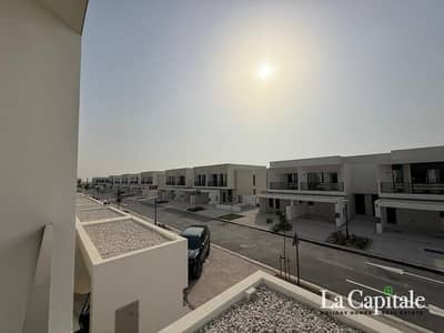 4 Bedroom Townhouse for Rent in Town Square, Dubai - Prime Locaation | Ready to Move | Brand New