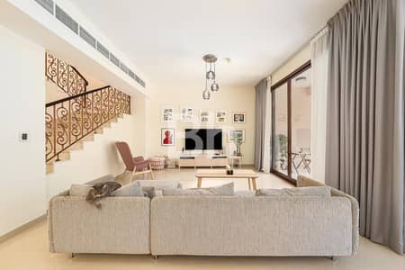 4 Bedroom Townhouse for Rent in Jumeirah Islands, Dubai - Spacious Townhouse | Jumeirah Islands | Triplex