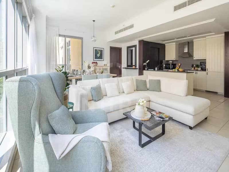 Upgraded Interior | Natural Sunlight | Garden View