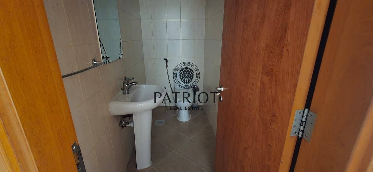 2 WhatsApp Image 2025-09-27 at 12.23. 12 PM (1). jpeg