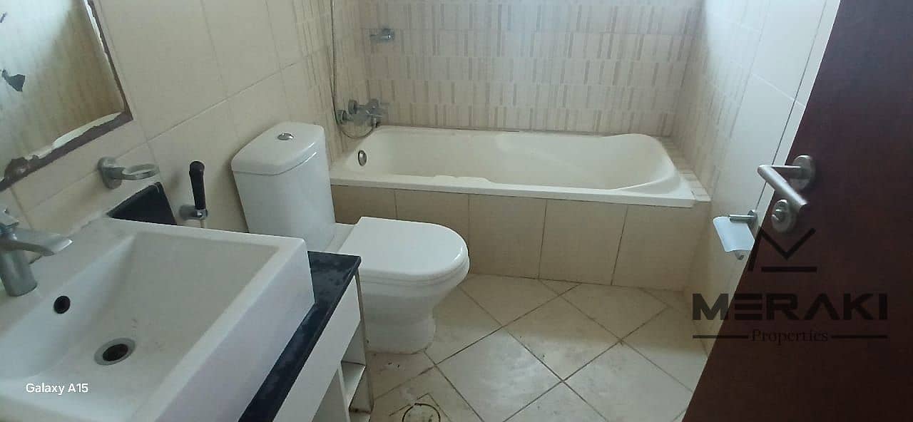 11 WhatsApp Image 2025-09-28 at 02.19. 48. jpeg