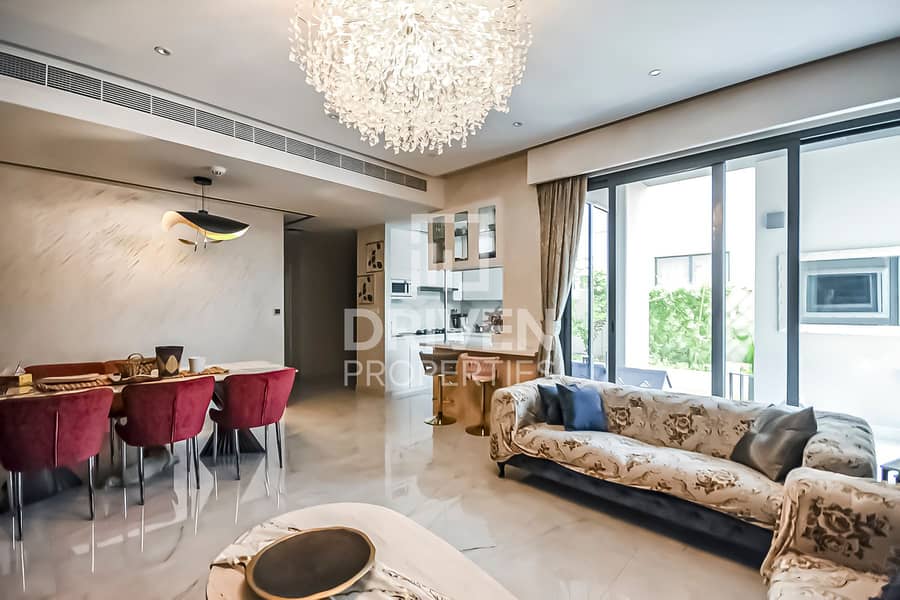 Corner Unit | Family Home | Ready on Transfer