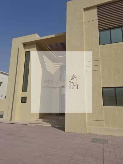 فیلا 5 غرف نوم للايجار في السيوح، الشارقة - d4a5ccec-2245-4fde-b9ce-e55248991ba8. jpg