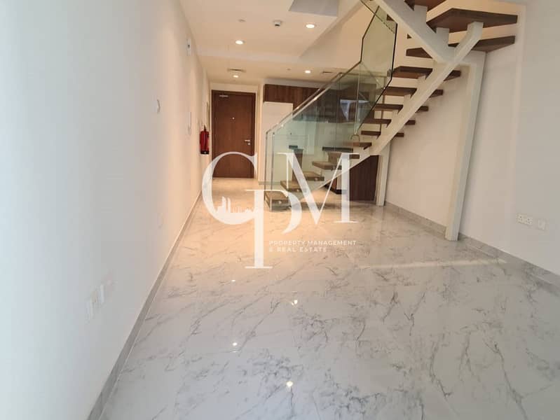 4 247cdce6d5554e85abe7aed70572110b. jpg