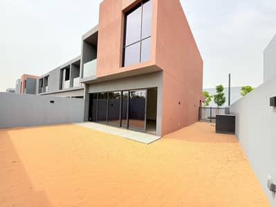 3 Bedroom Townhouse for Rent in Tilal City, Sharjah - IMG-20250427-WA0037. jpg