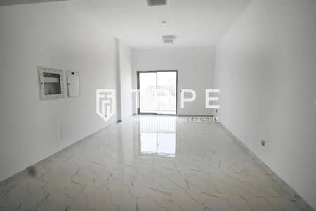 3 Bedroom Flat for Rent in Dubai Land Residence Complex, Dubai - Brand New 3Br + Maid | Prime location | Vacant