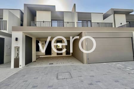 3 Bedroom Villa for Rent in Tilal Al Ghaf, Dubai - Fully Upgraded | Vacant | 4 Cheques