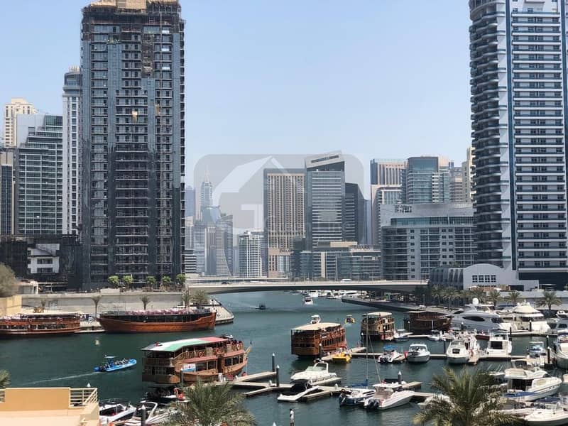 Huge Studio with Breathtaking Views I Well kept unit Huge Studio with Breathtaking Views I Well kept unit