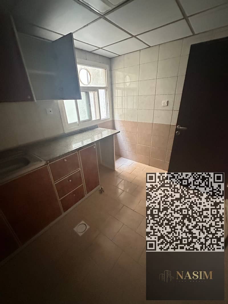 7 cd800e1a-d3f8-4286-8c8c-87d90d7b7629. jpg