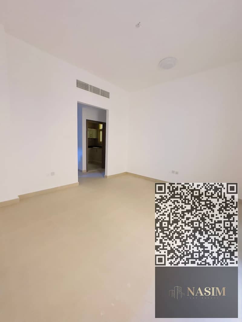 3 3d9faf9f-bd41-4317-9ded-5c62452ad7f2. jpg