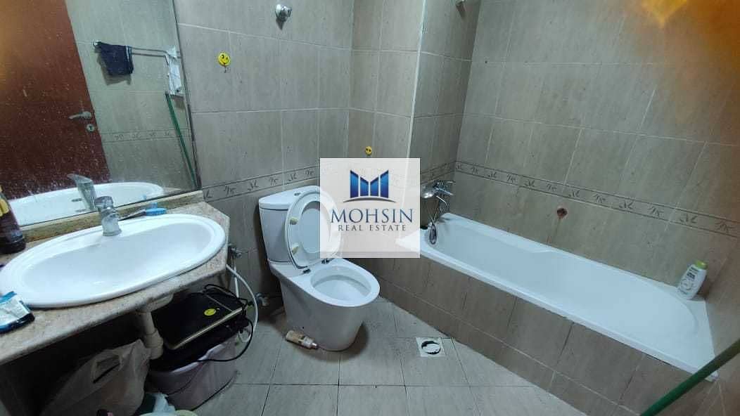 6 F 6. jpg