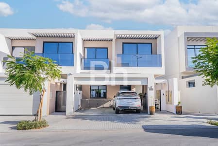 4 Bedroom Townhouse for Sale in Al Furjan, Dubai - Stunning | Single Row and Corner | V. O. T
