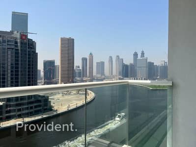 2 Bedroom Apartment for Sale in Business Bay, Dubai - Vacant | Canal View | High ROI