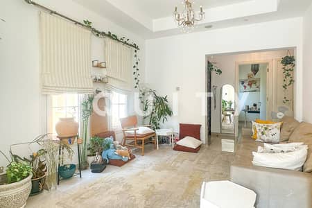 3 Bedroom Villa for Rent in The Springs, Dubai - Vacant Mid October | Maids Room | Partial Upgrades