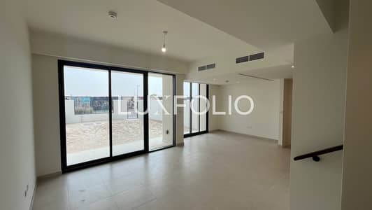 3 Bedroom Townhouse for Rent in Town Square, Dubai - Single Row | Extremely Close- by Amenities